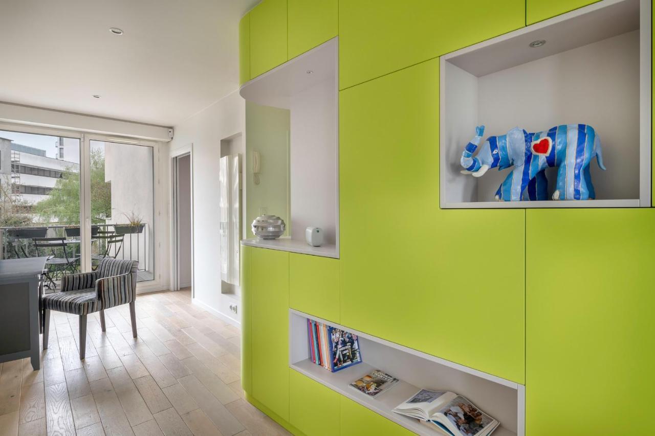 En Plein Coeur De Ville Bel Appartement Pour 6 Nantes Luaran gambar