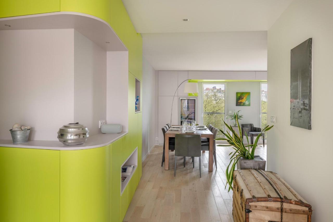 En Plein Coeur De Ville Bel Appartement Pour 6 Nantes Luaran gambar